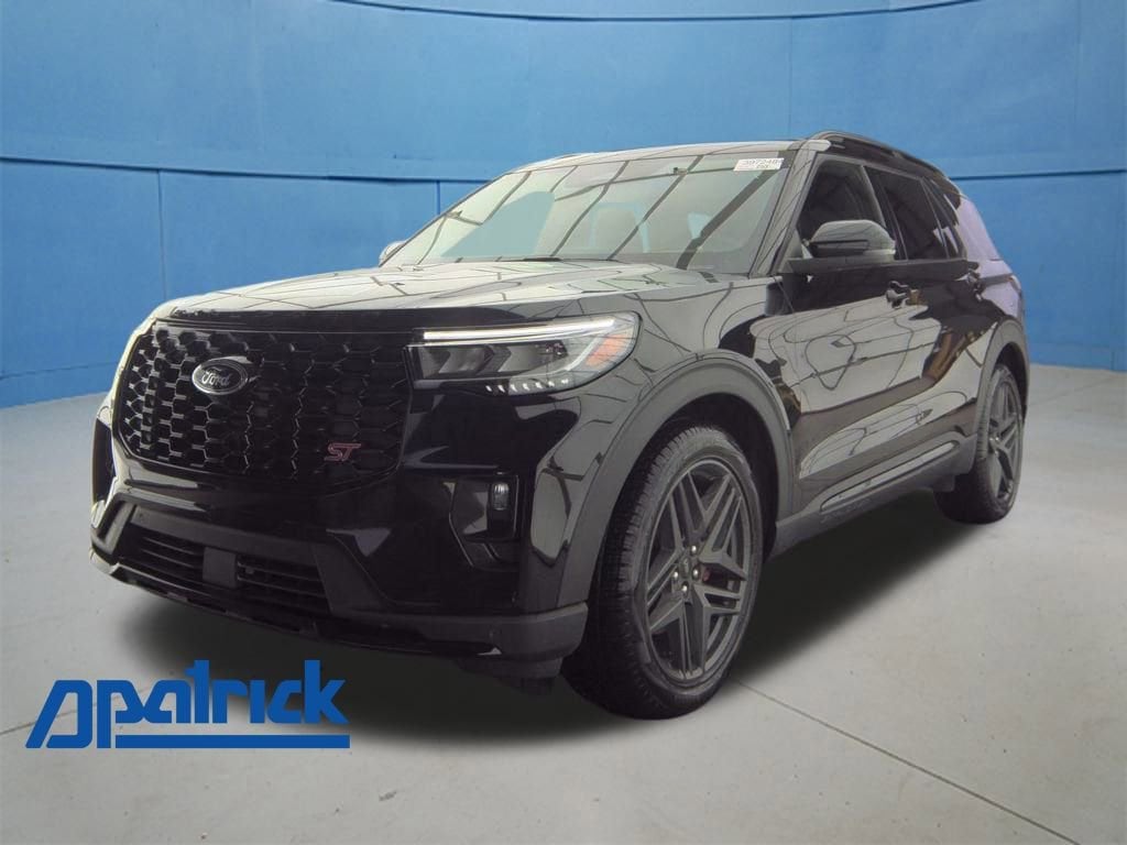 2025 Ford Explorer ST's photo
