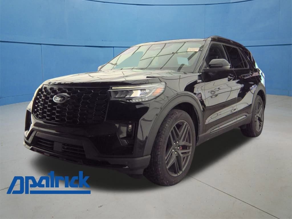 2025 Ford Explorer ST-LINE's photo