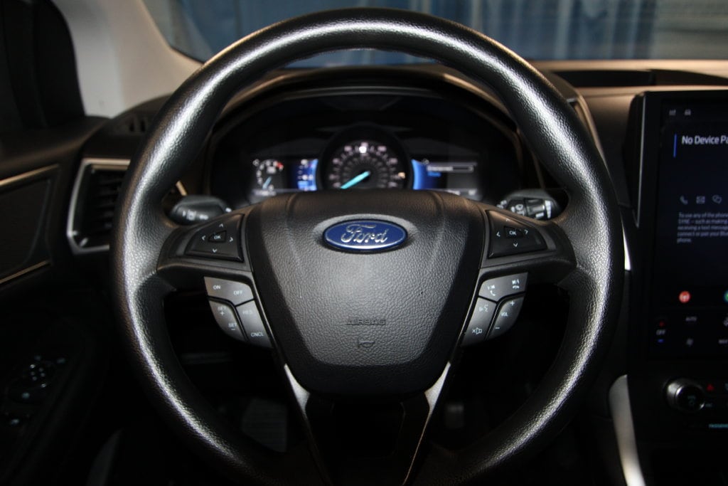2024 Ford Edge SE - Photo 11