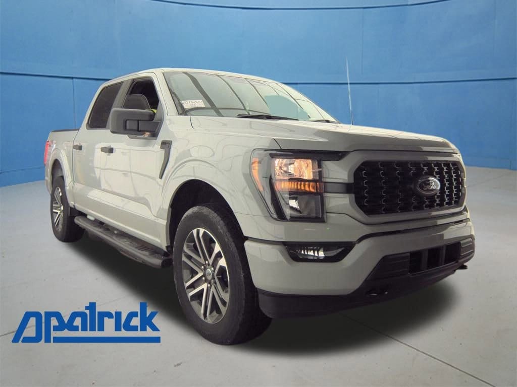 2023 Ford F-150 XL's photo