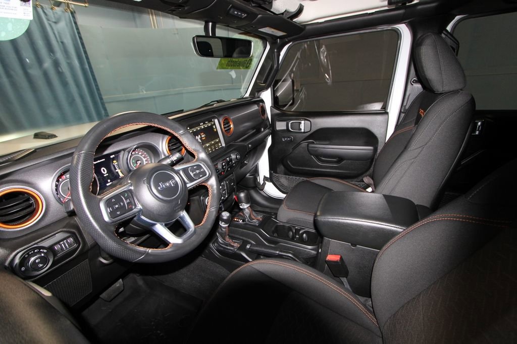 Used 2022 Jeep Gladiator Mojave Truck Crew Cab