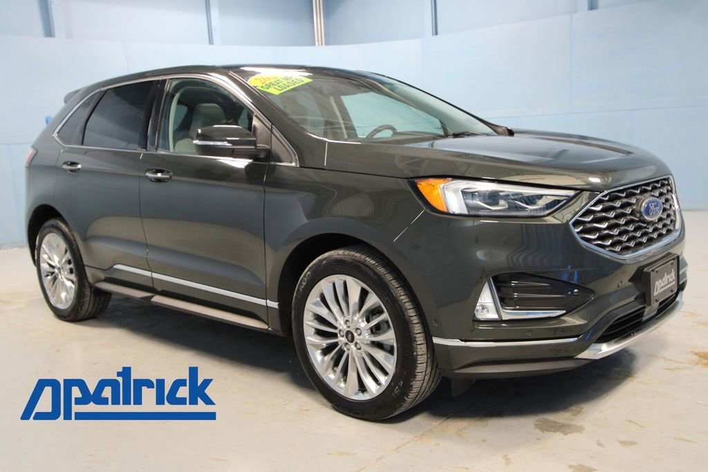 2024 Ford Edge Titanium's photo