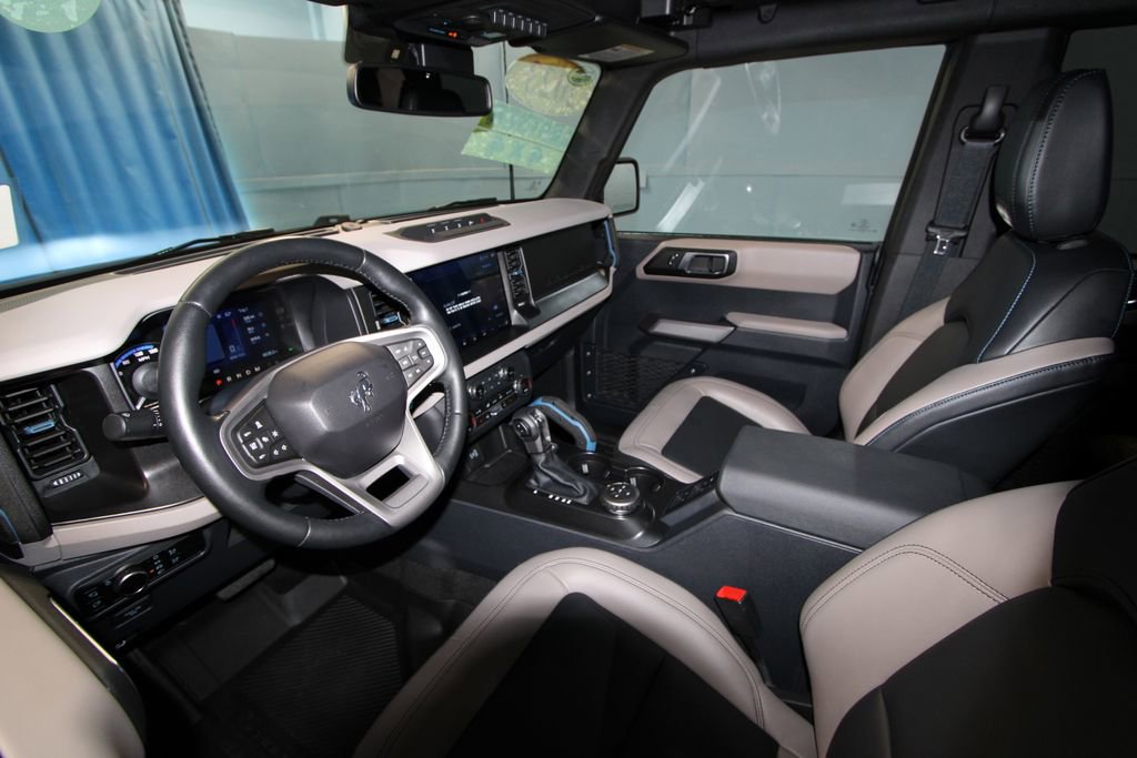 2023 Ford Bronco Wildtrak photo 3