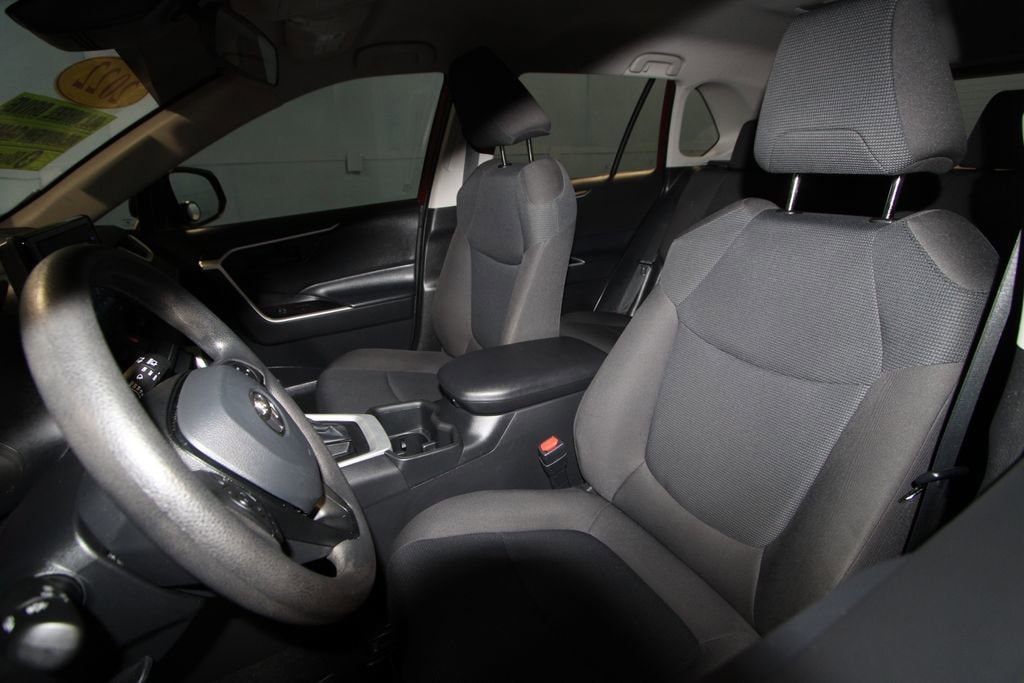 Used 2022 Toyota RAV4 LE 4D Sport Utility