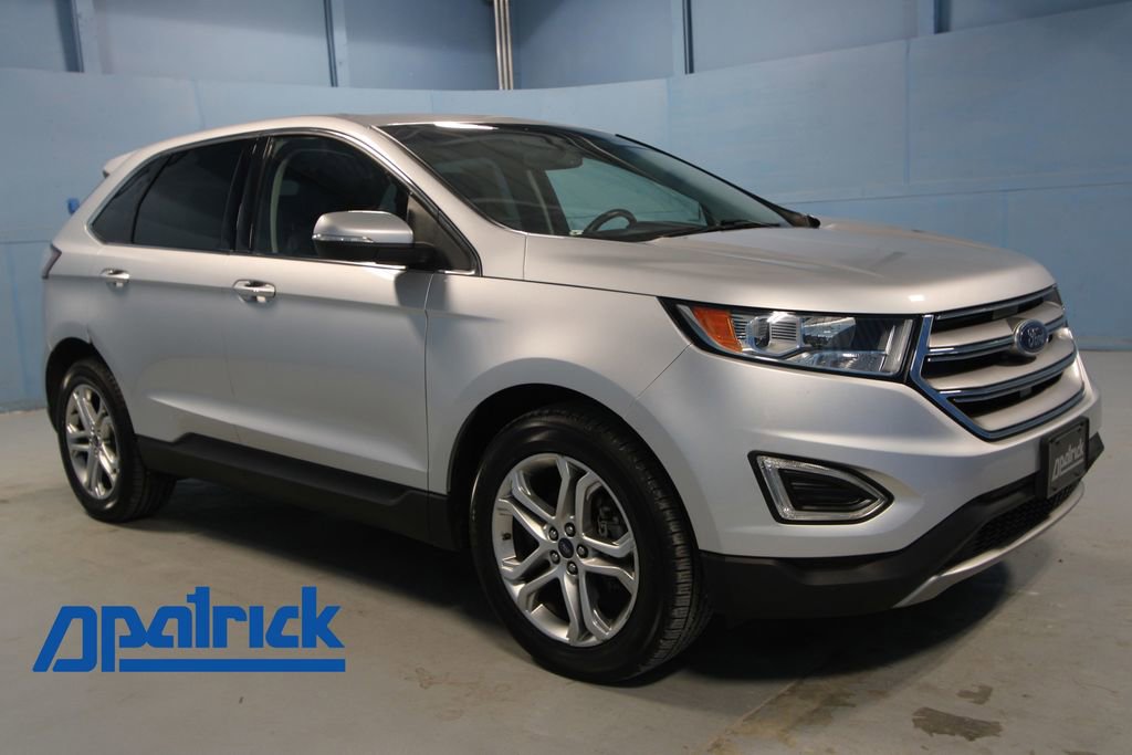 2016 Ford Edge Titanium Sport photo 2
