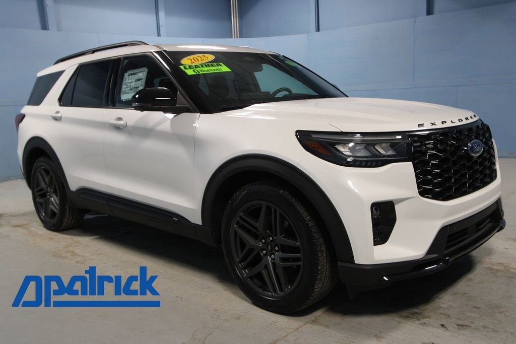 Used 2025 Ford Explorer ST 4D Sport Utility