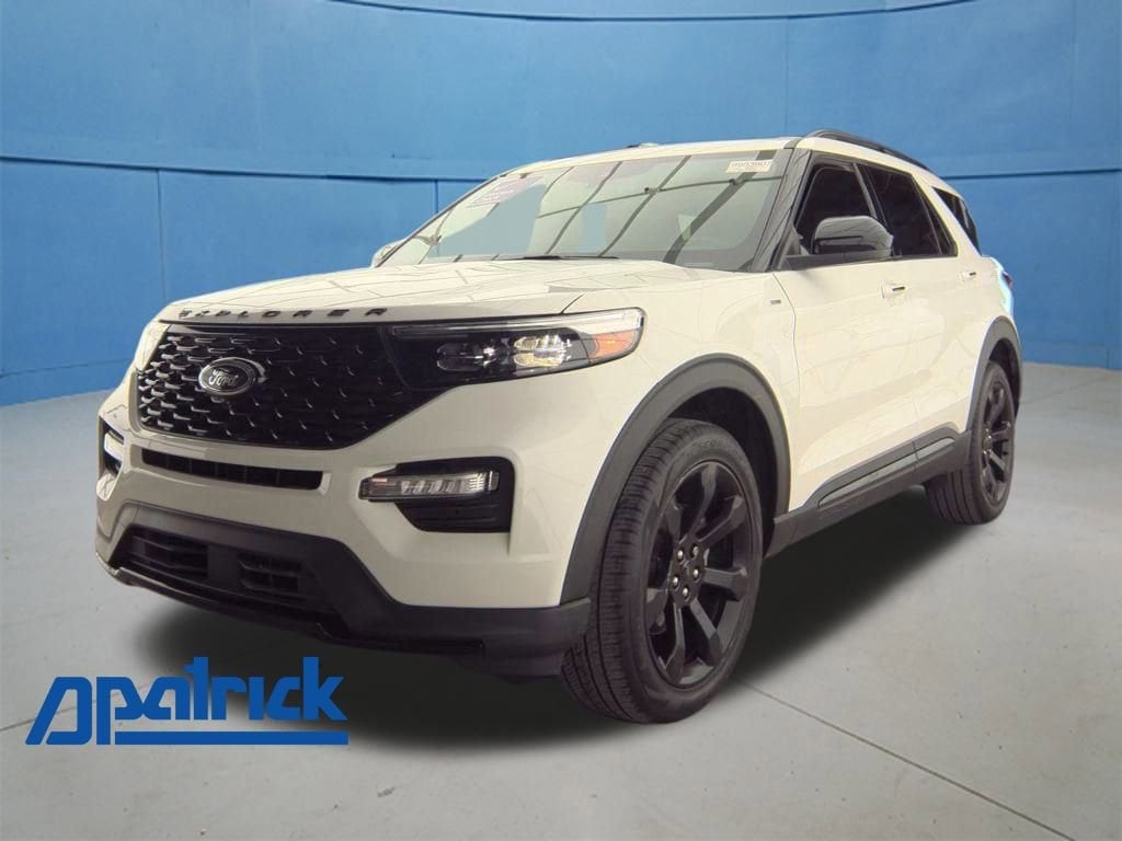 2023 Ford Explorer ST-LINE's photo
