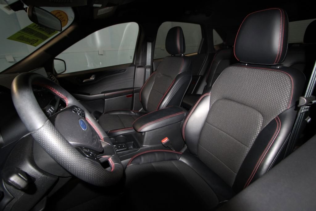 Used 2023 Ford Escape ST-Line 4D Sport Utility