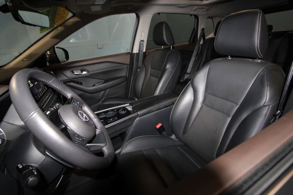 Used 2023 Nissan Rogue SL 4D Sport Utility