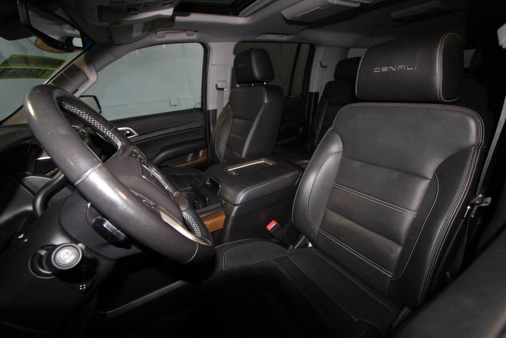 2019 Gmc Yukon XL Denali photo 3