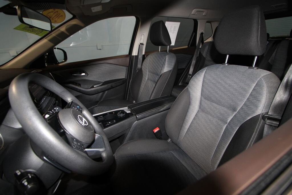 Used 2023 Nissan Rogue SV 4D Sport Utility