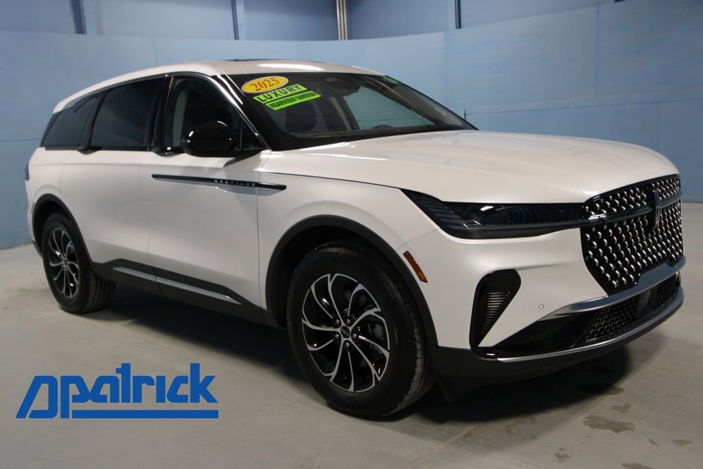 Used 2025 Lincoln Nautilus Premiere 4D Sport Utility
