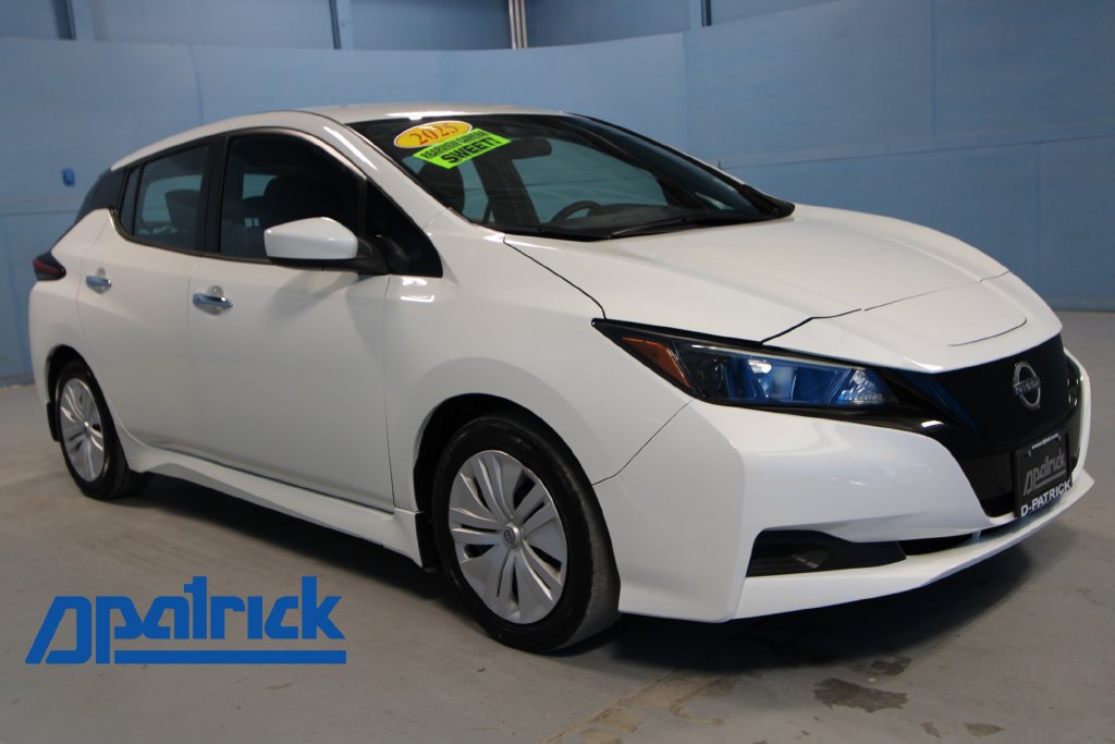 2025 Nissan Leaf S 4D Hatchback 1N4AZ1BV1SC557970