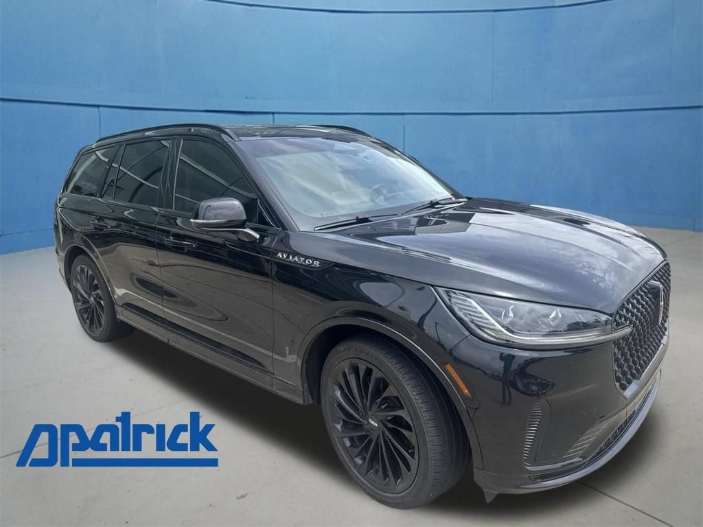 2025 Lincoln Aviator Reserve AWD's photo