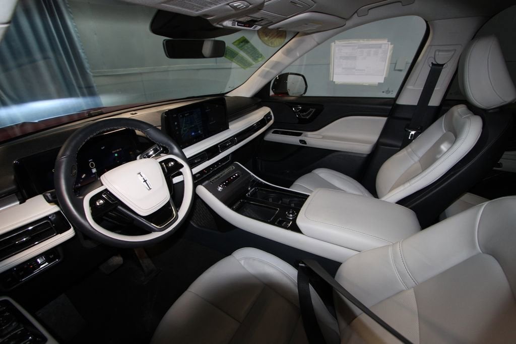 Used 2025 Lincoln Aviator Premiere 4D Sport Utility