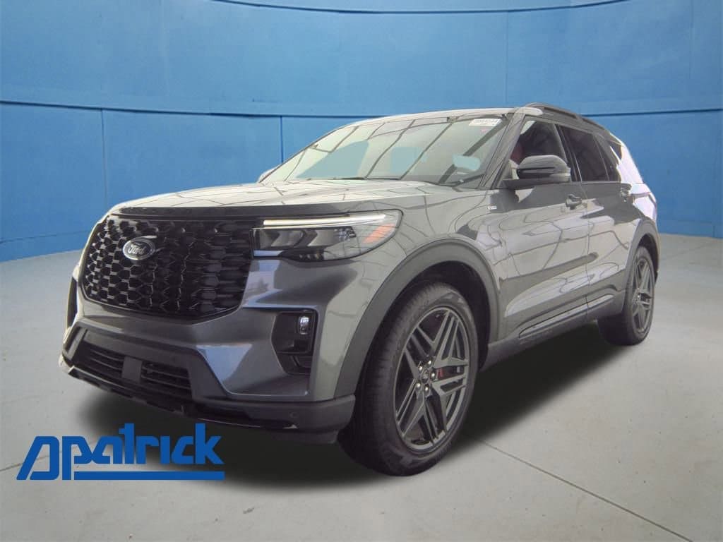 2025 Ford Explorer ST-LINE's photo