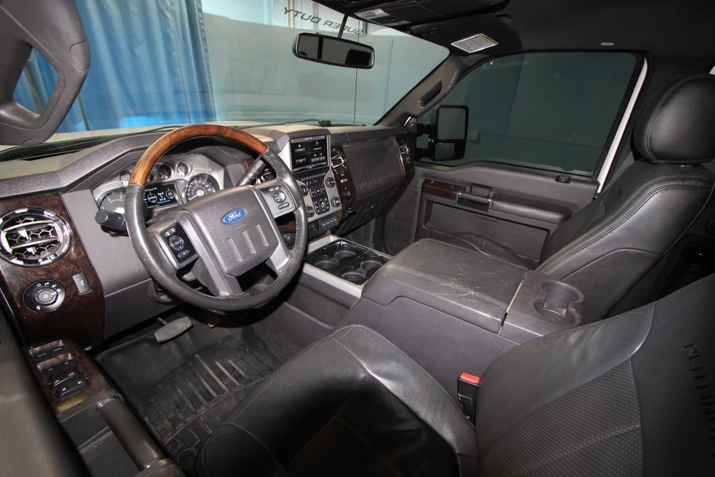 2015 Ford F-350 Platinum photo 3