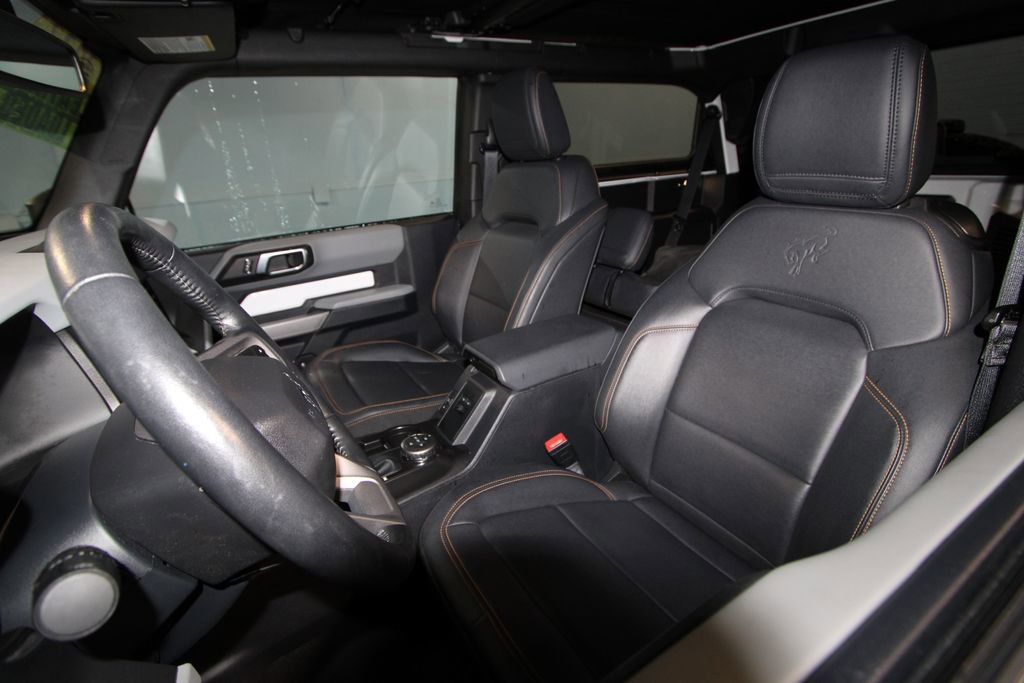 2023 Ford Bronco Badlands photo 3