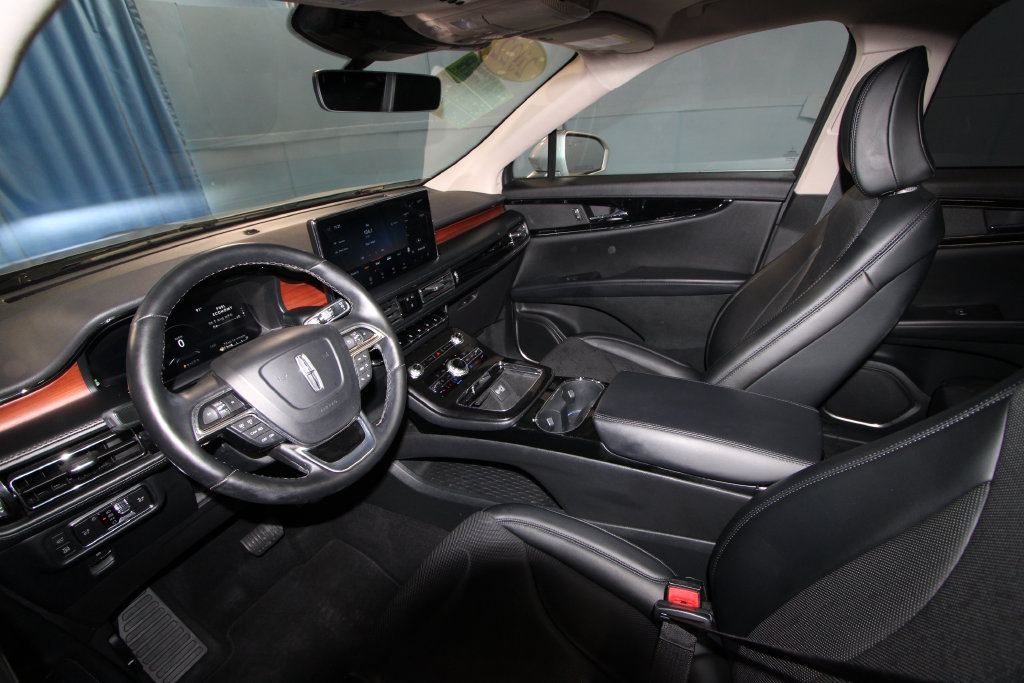2LMPJ8K93NBL20151