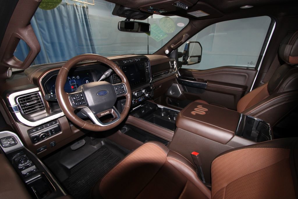 2024 Ford F-250 King Ranch photo 2