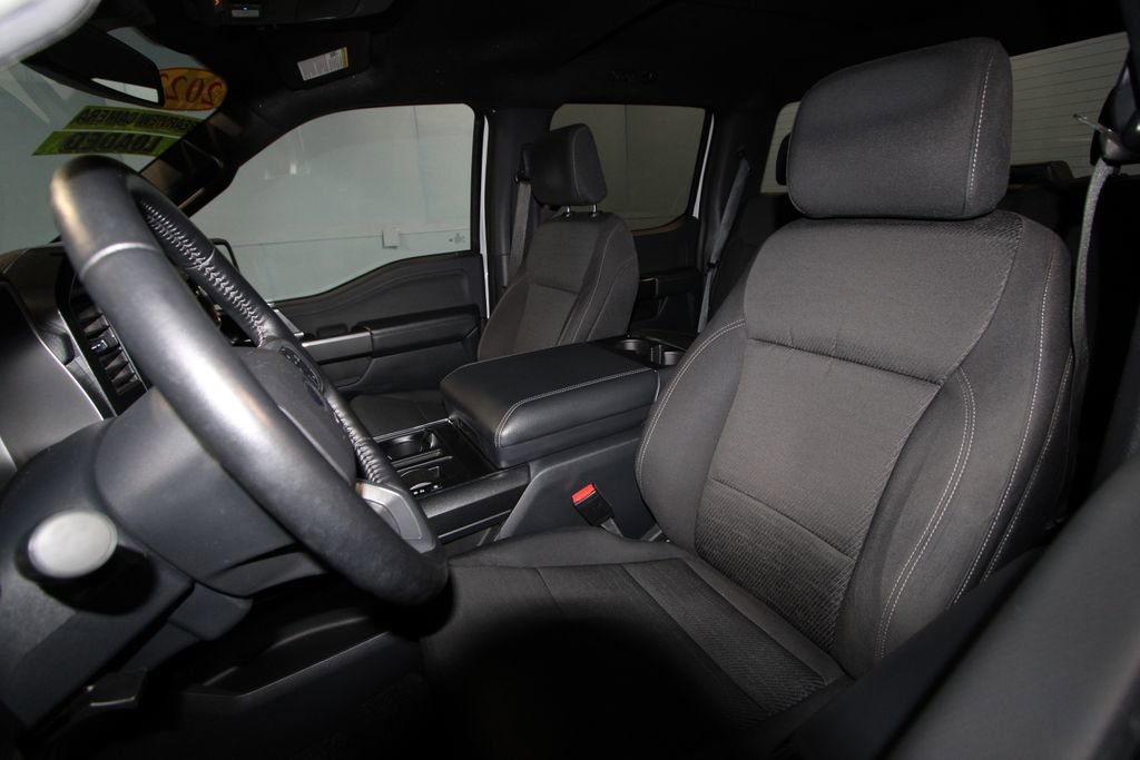 2022 Ford F-150 XLT photo 3