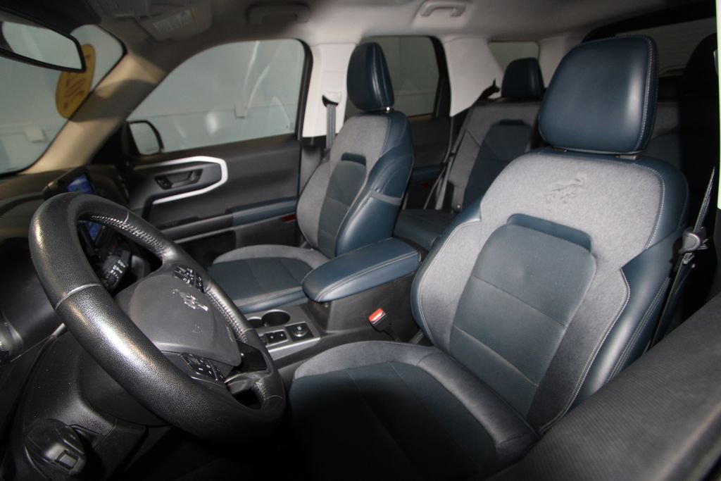 2022 Ford Bronco Sport Outer Banks photo 4