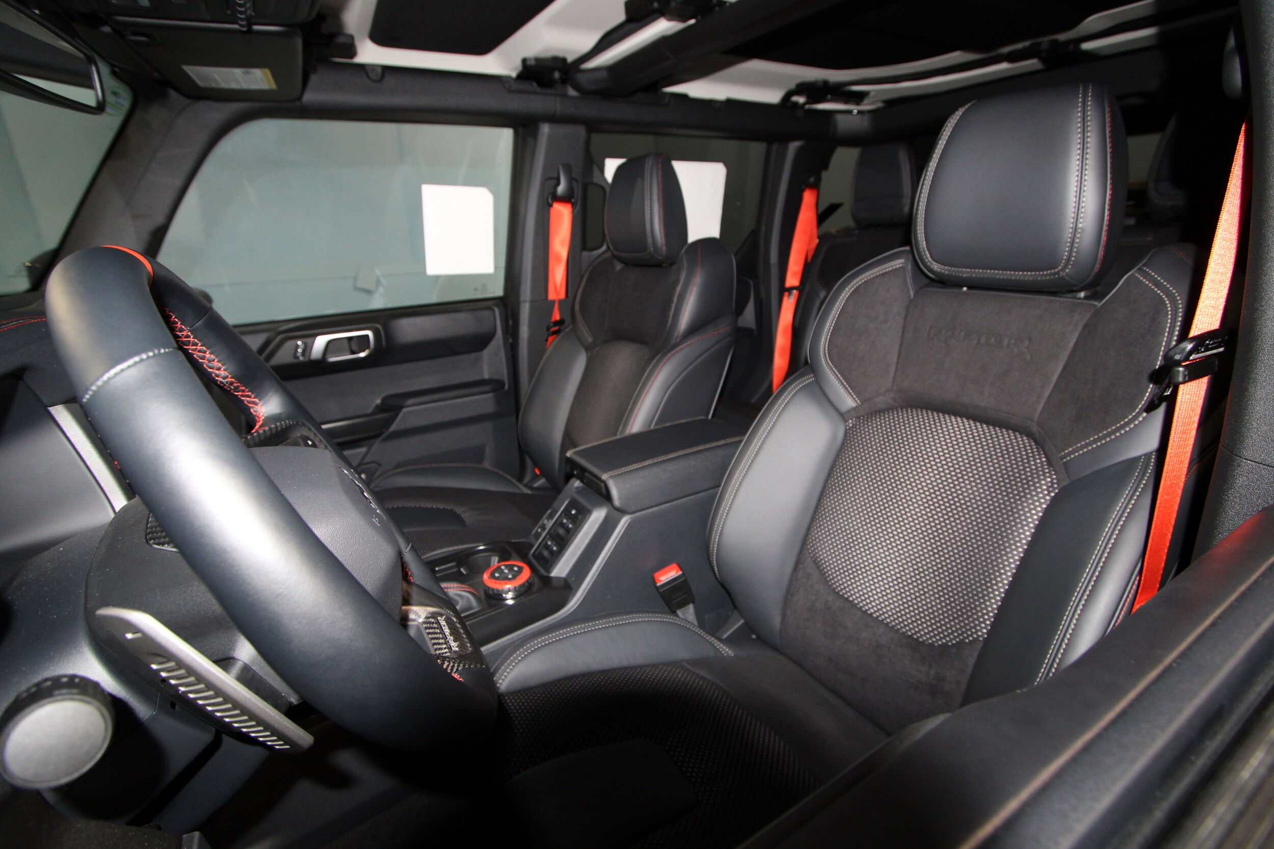 2025 Ford Bronco Raptor photo 3