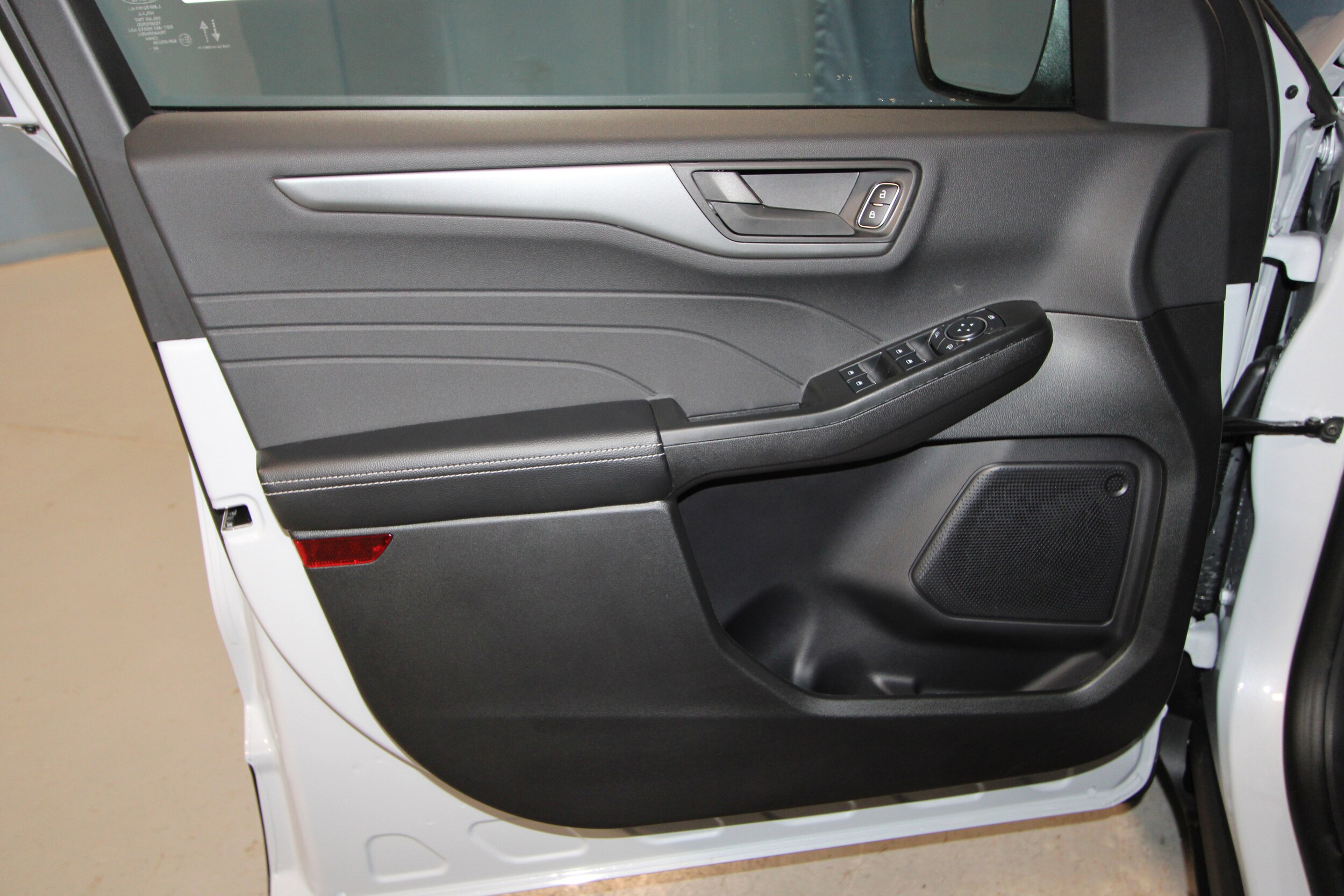 2026 Ford Escape Active photo 2