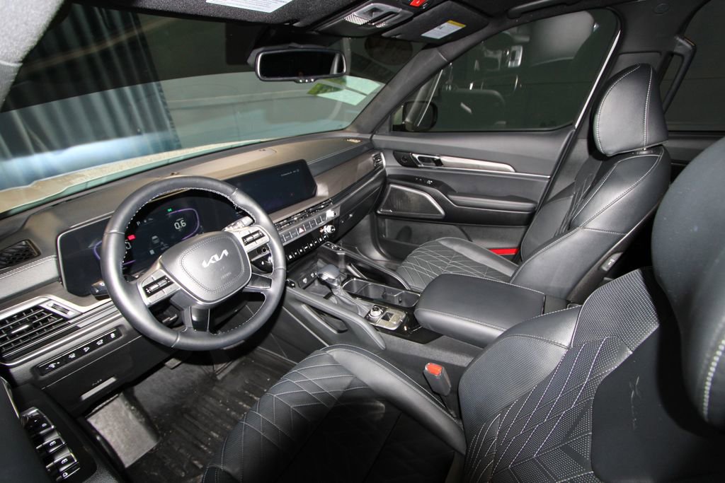 2024 Kia Telluride EX X-Line photo 2