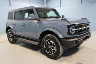 2025 Ford Bronco Outer Banks SUV