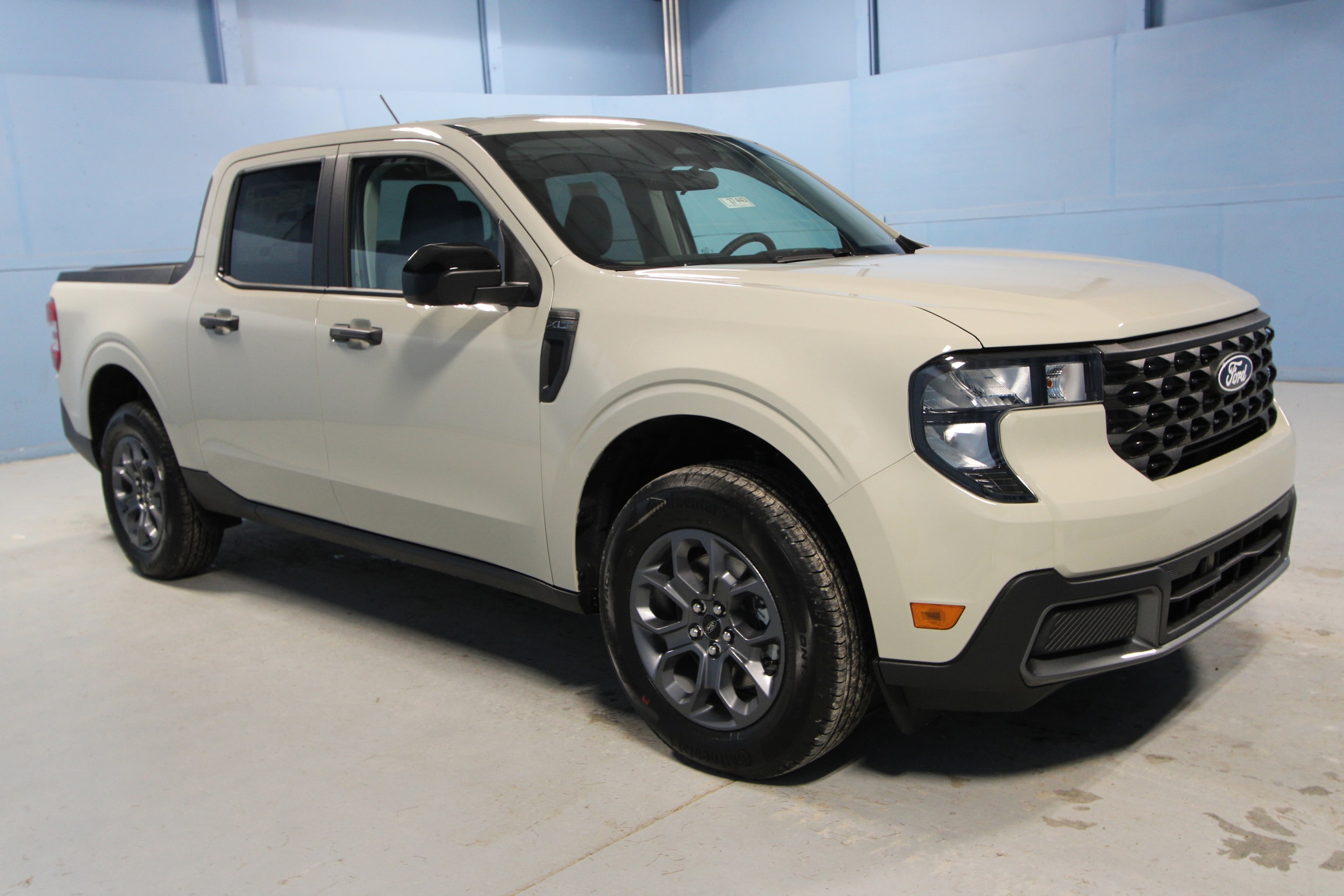 2025 Ford Maverick XLT's photo