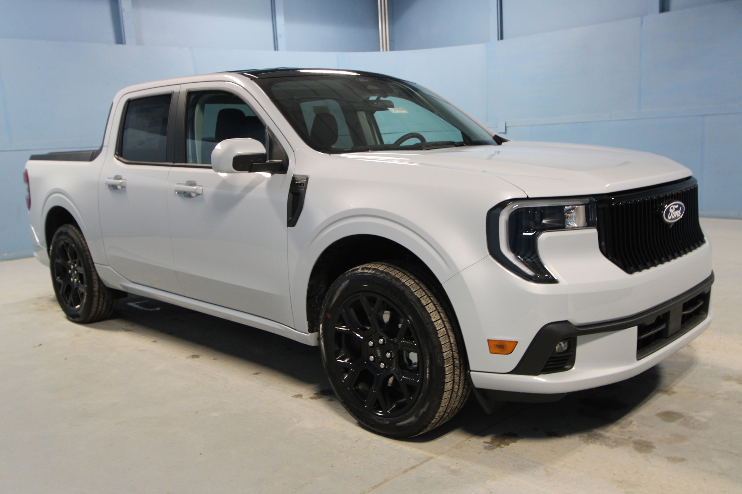 2026 Ford Maverick Lobo Standard