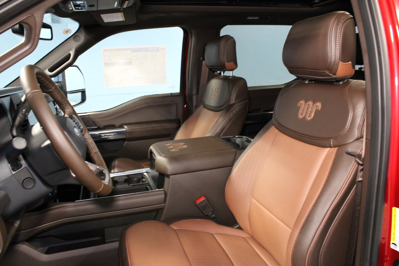 2025 Ford F-250 King Ranch photo 4