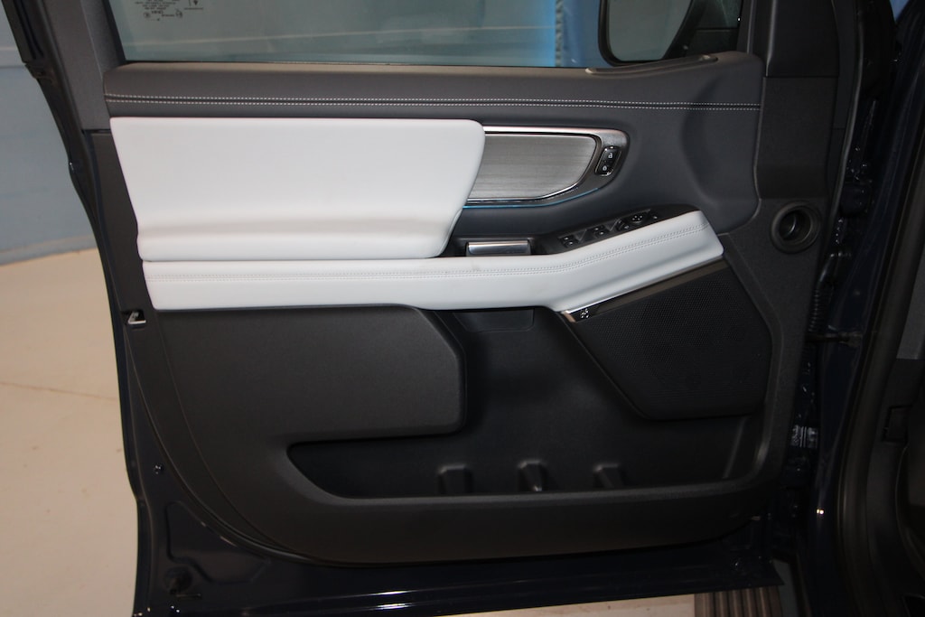 New 2027 Ford Expedition Max Platinum SUV