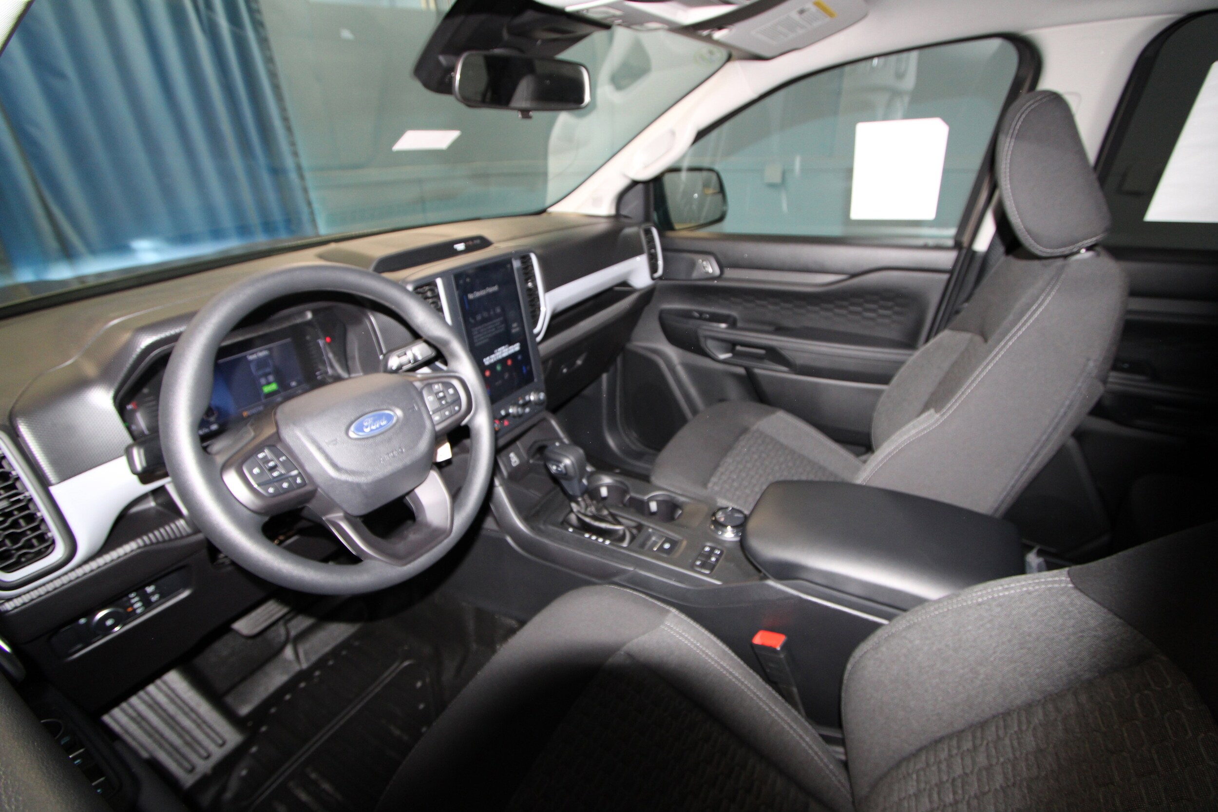 2025 Ford Ranger XL photo 3