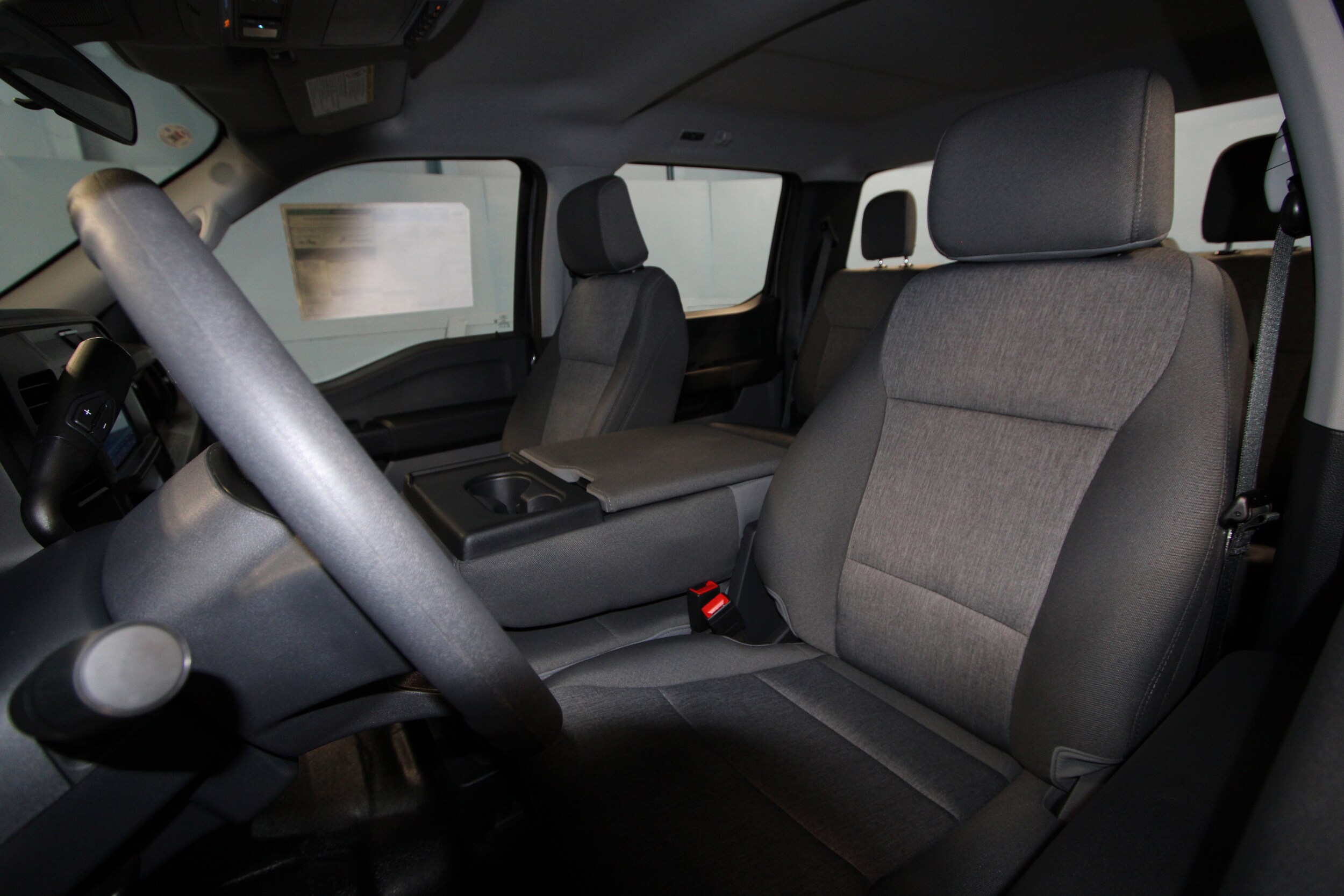 2025 Ford F-250 XL photo 3