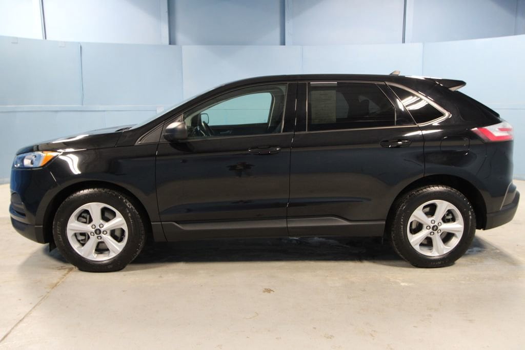 2024 Ford Edge SE - Photo 25