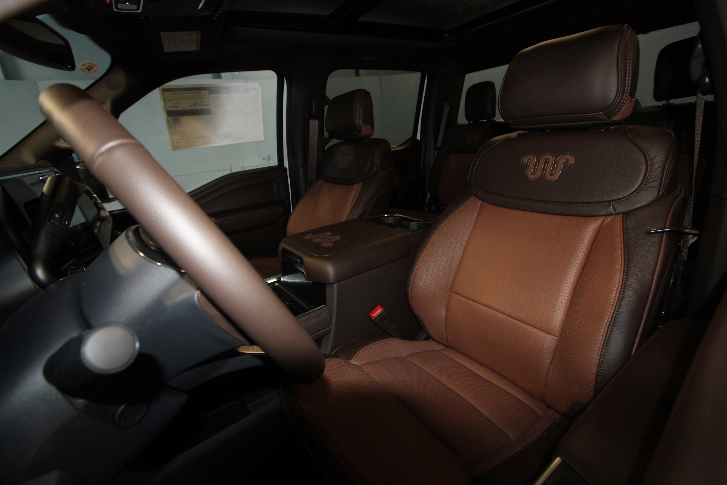 2026 Ford F-250 King Ranch photo 2