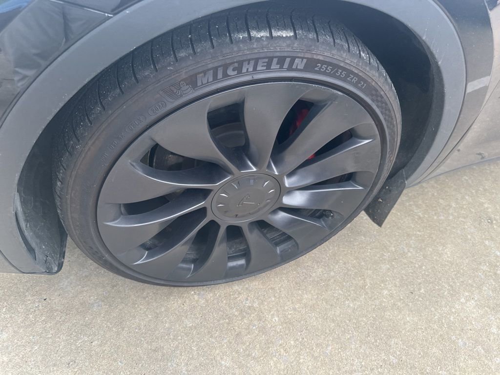 2022 Tesla Model Y Performance photo 2