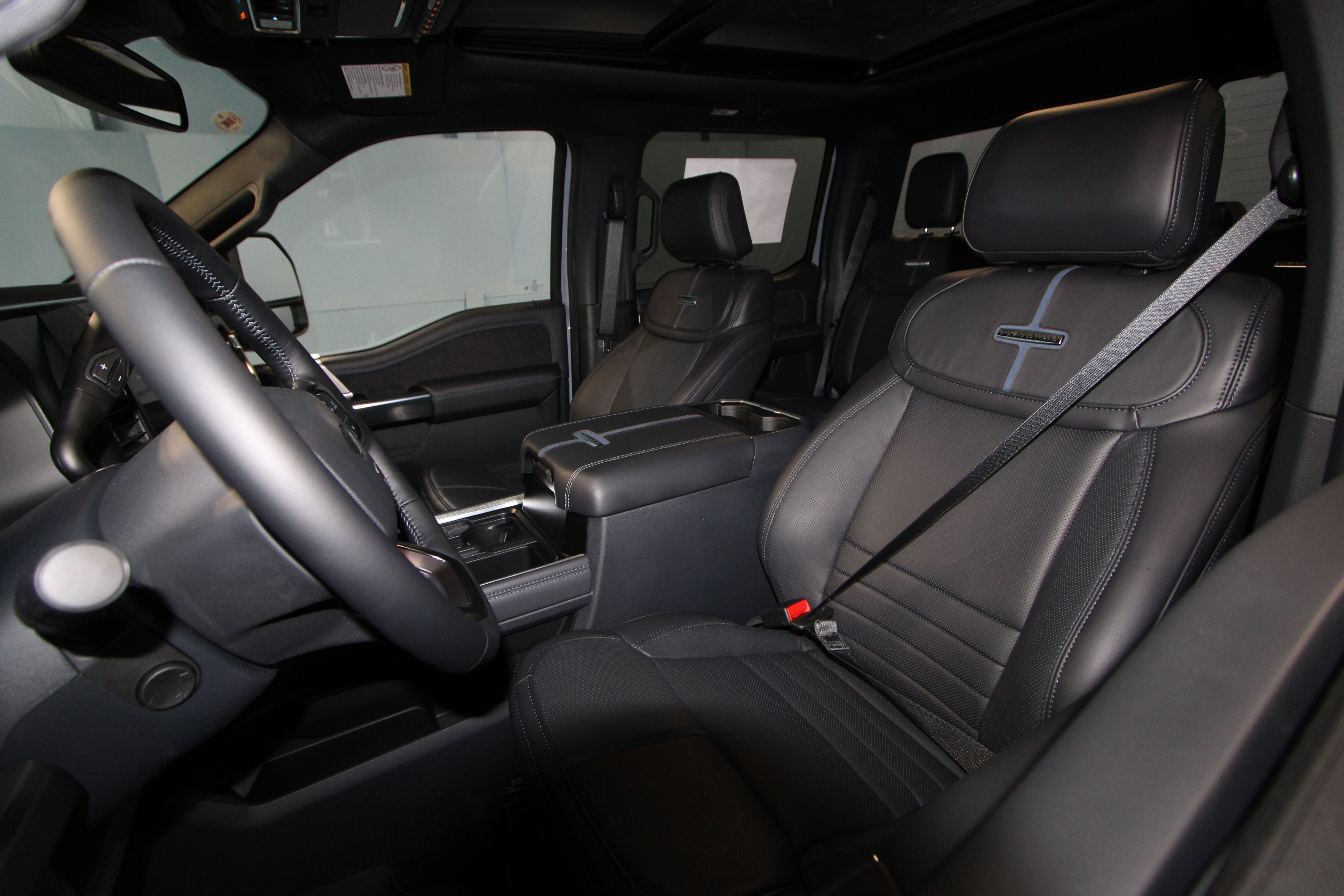 New 2026 Ford F-250 Platinum Truck Crew Cab