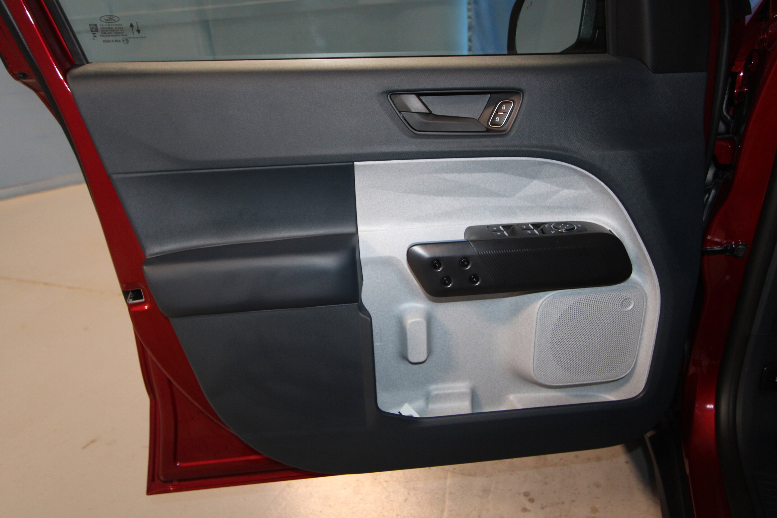2025 Ford Maverick XLT photo 4