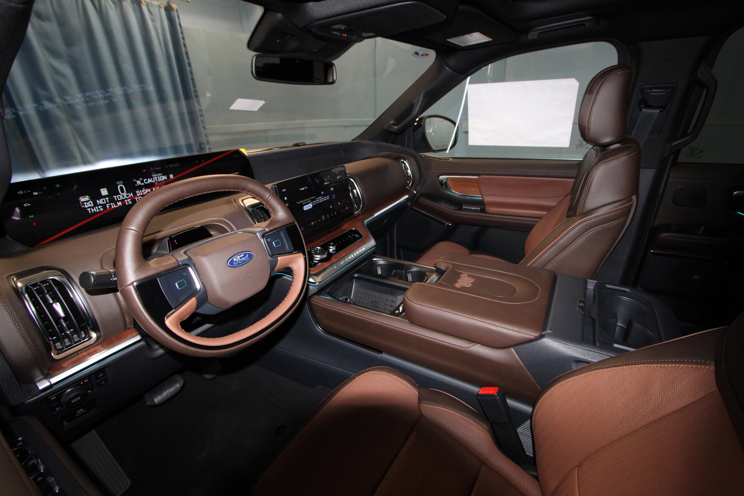 2025 Ford Expedition MAX King Ranch photo 3