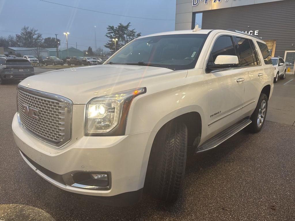 2016 GMC Yukon Denali's photo
