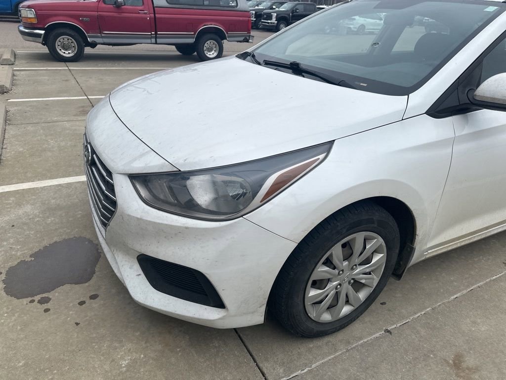 Used 2020 Hyundai Accent SE Sedan