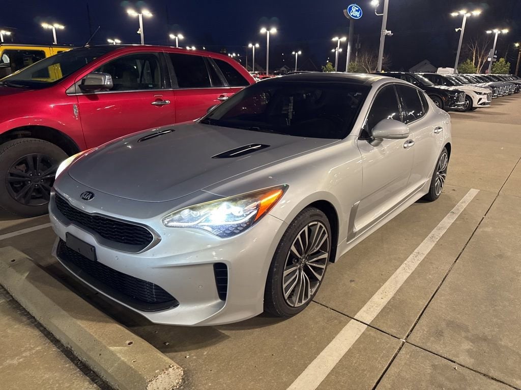 Image of 2018 Kia Stinger Premium Sedan
