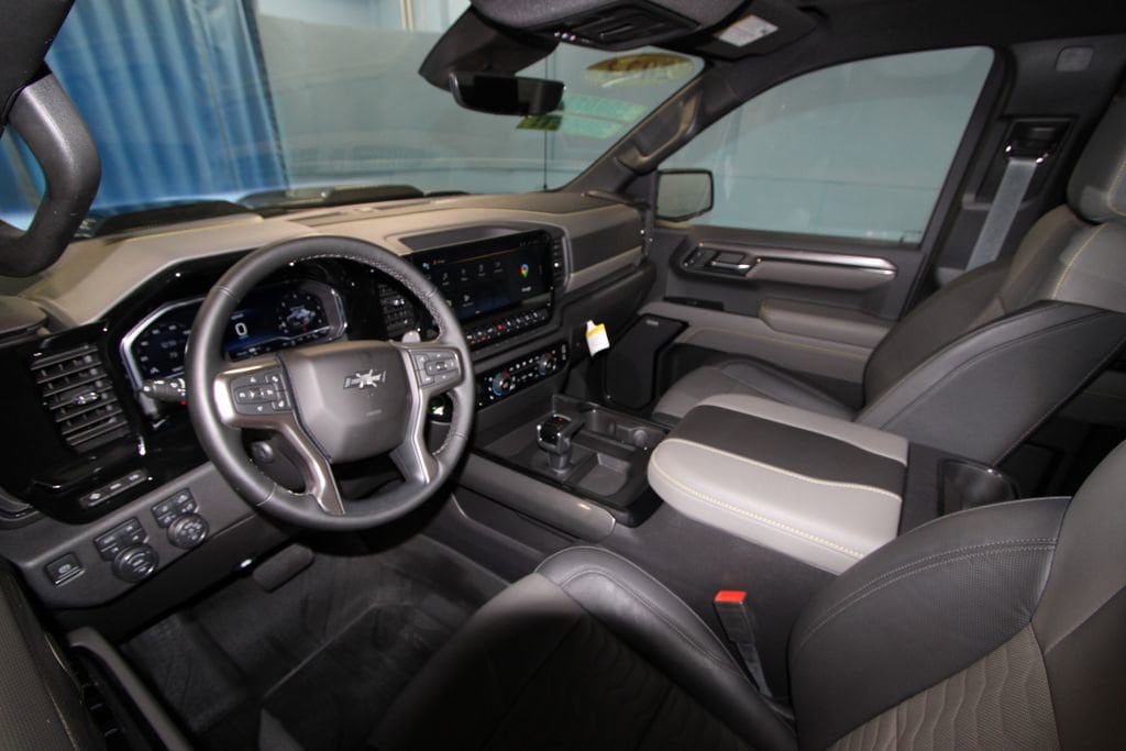 Used 2023 Chevrolet Silverado 1500 ZR2 with VIN 3GCUDHEL1PG356891 for sale in Evansville, IN