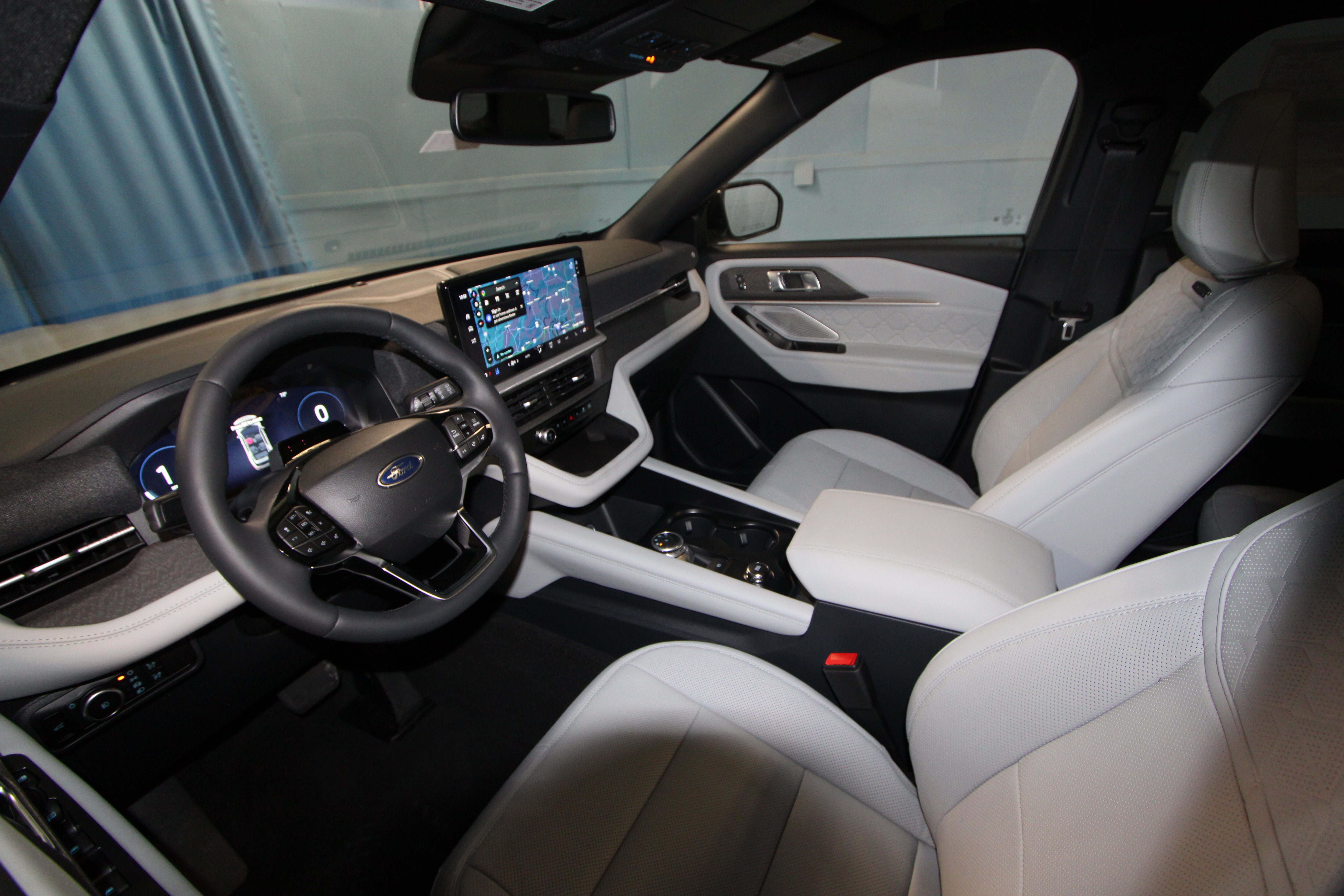 New 2027 Ford Explorer Platinum SUV