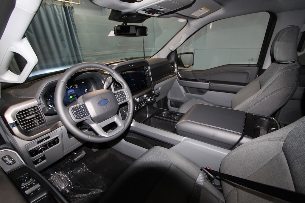 New 2026 Ford F-150 XLT Truck SuperCrew Cab