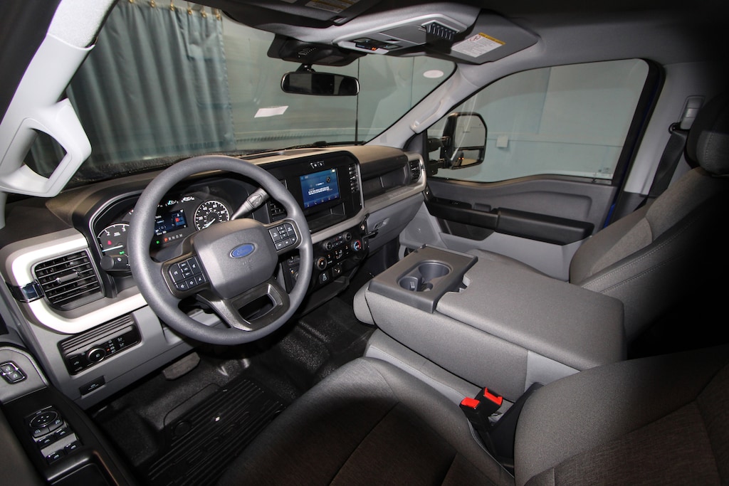 New 2026 Ford F-450 XL Truck Crew Cab