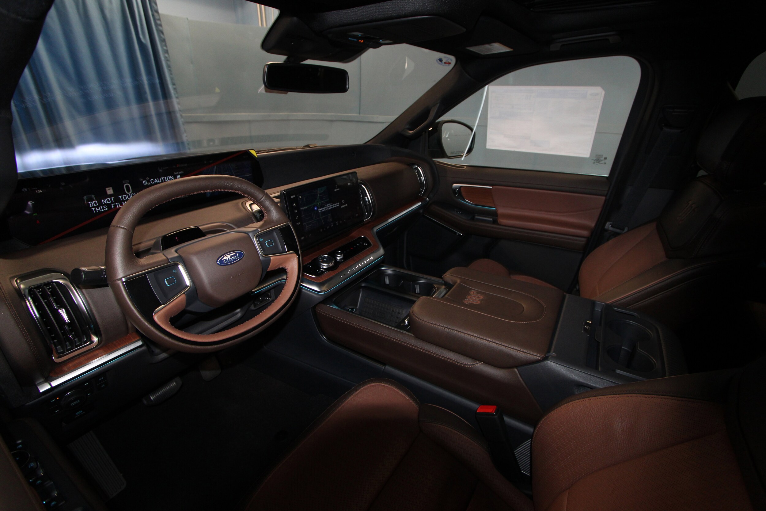 2025 Ford Expedition King Ranch photo 2